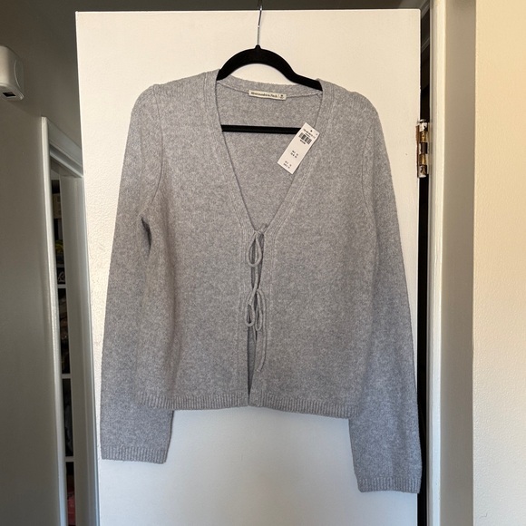 Abercrombie & Fitch Light Gray Women's Cardigan - Picture 5 of 6